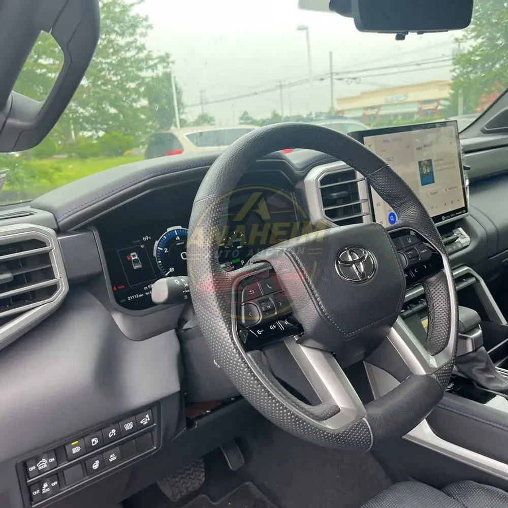 2024 Toyota Tundra Platinum HV