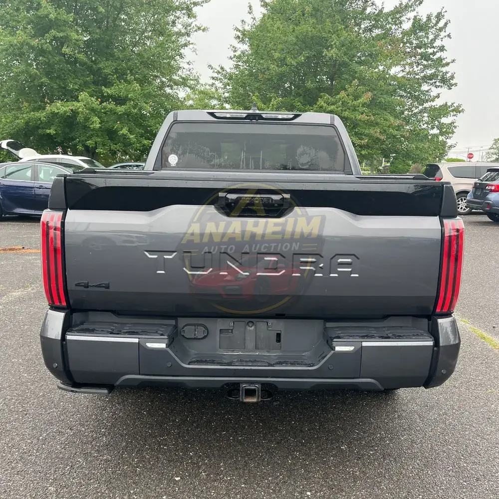 2024 Toyota Tundra Platinum HV