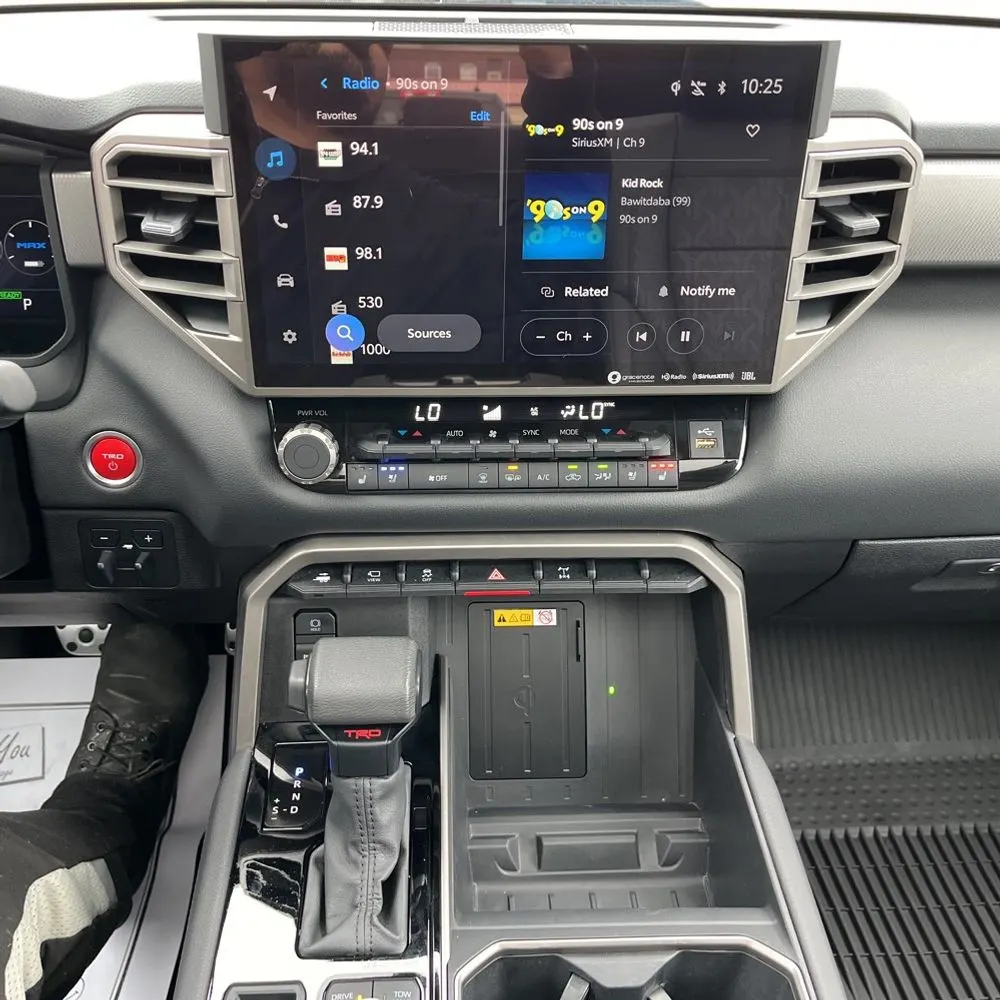 2024 Toyota Tundra Limited HV