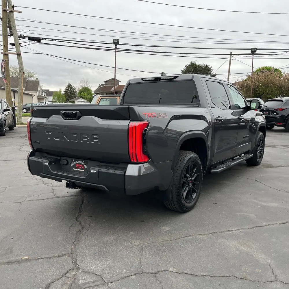2024 Toyota Tundra Limited HV