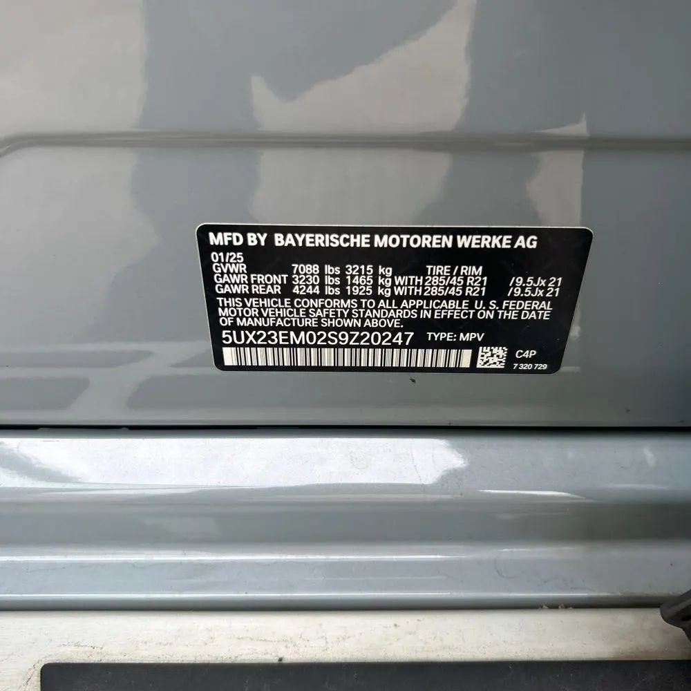2025 BMW X7 XDrive40i