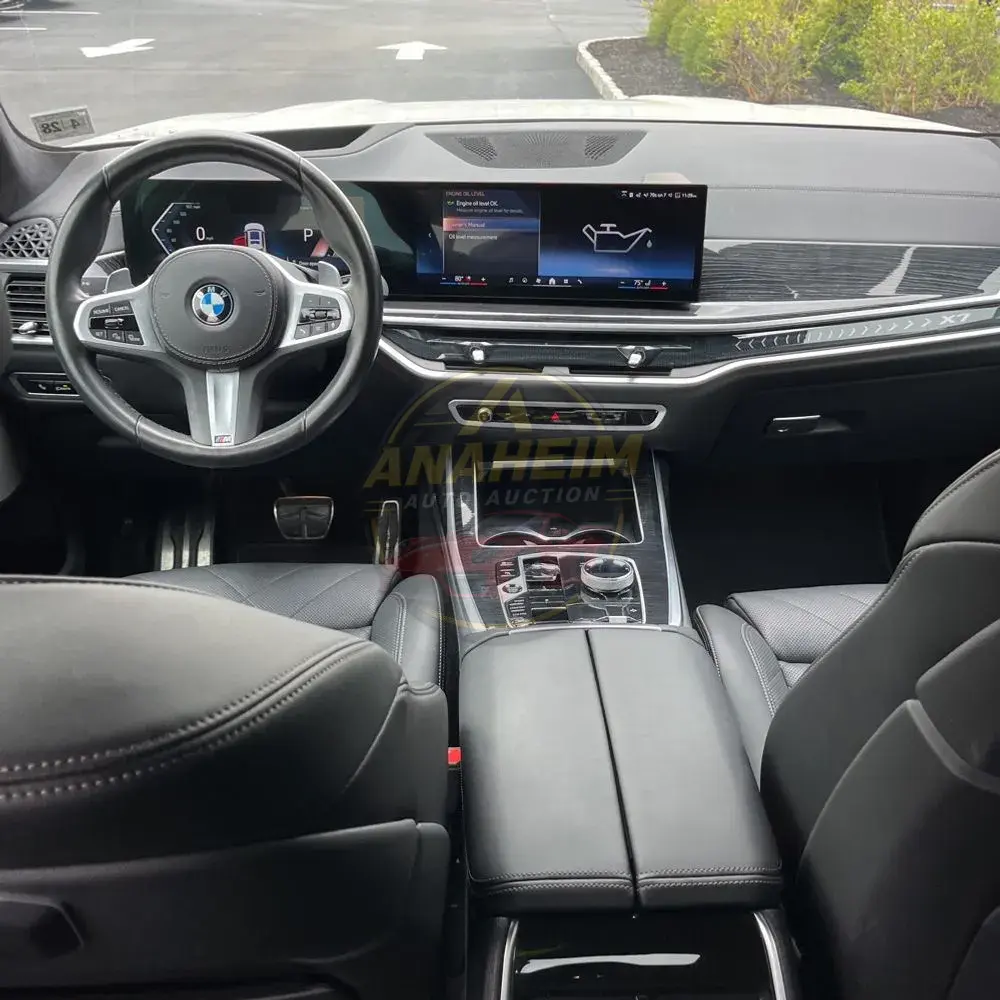 2024 BMW X7 xDrive40i