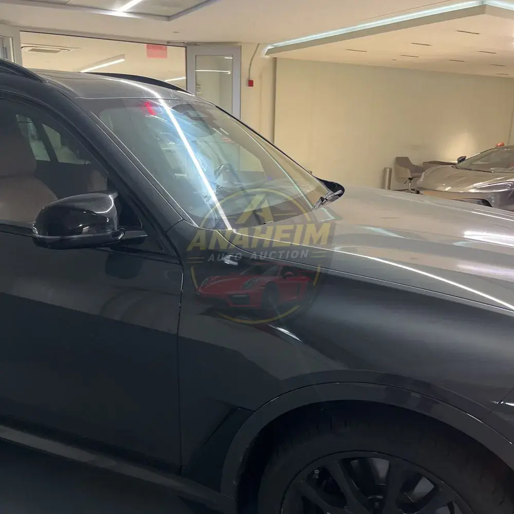 2025 BMW X7 M60i