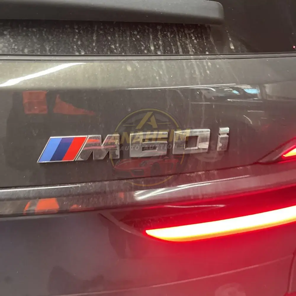 2025 BMW X7 M60i