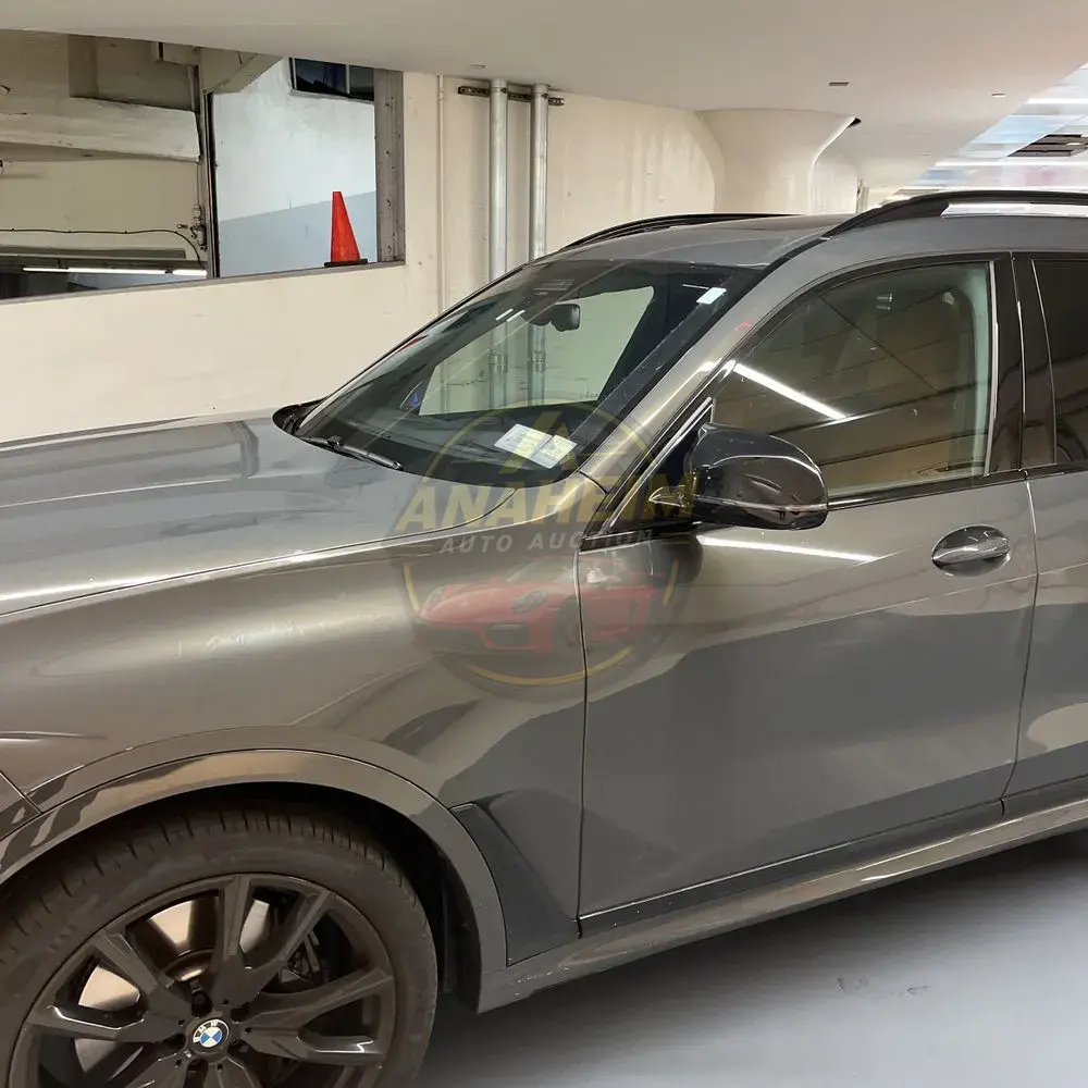 2025 BMW X7 M60i