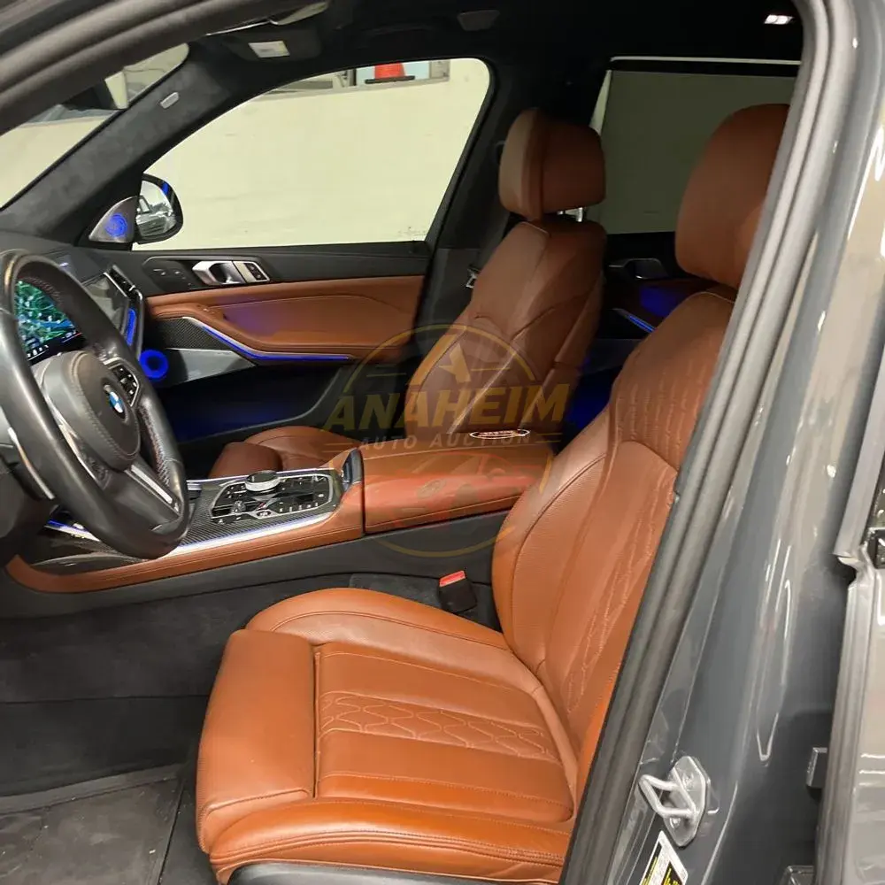 2025 BMW X7 M60i