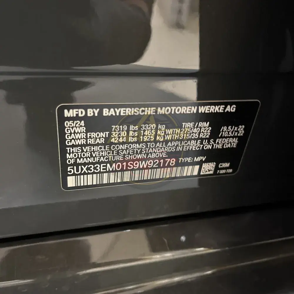 2025 BMW X7 M60i