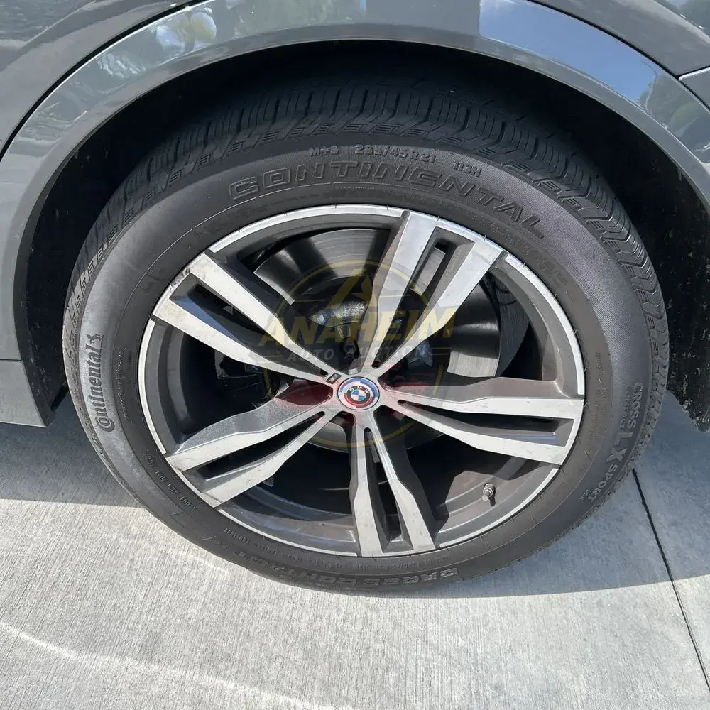 2023 BMW X7 M60i