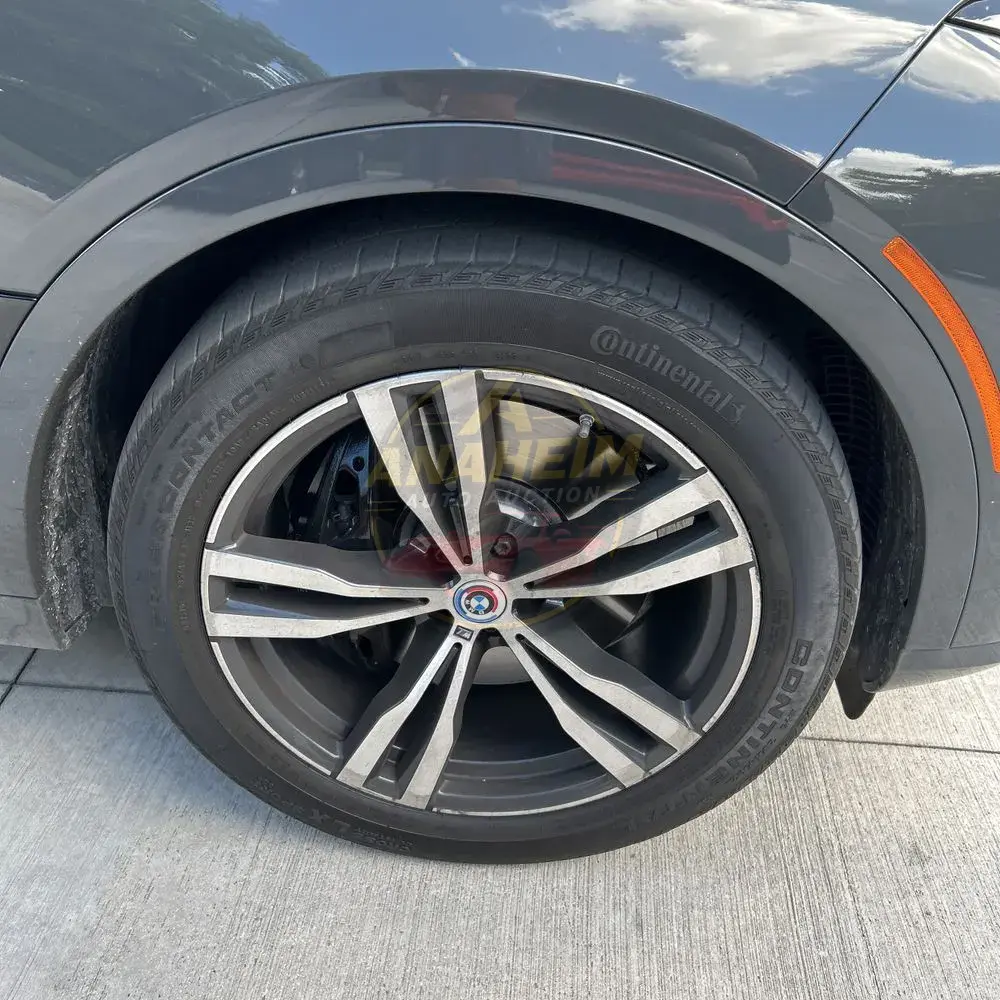 2023 BMW X7 M60i