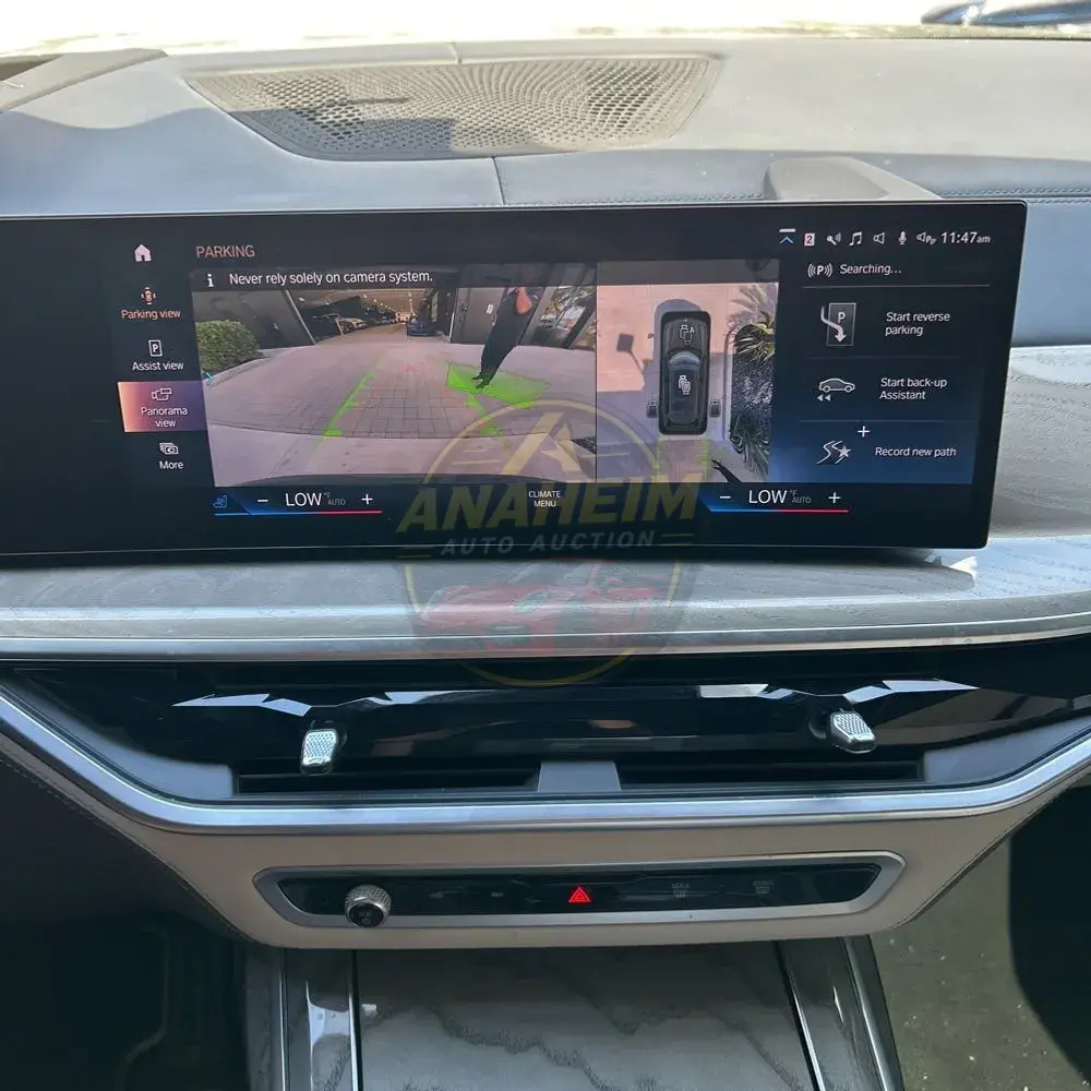 2023 BMW X7 M60i