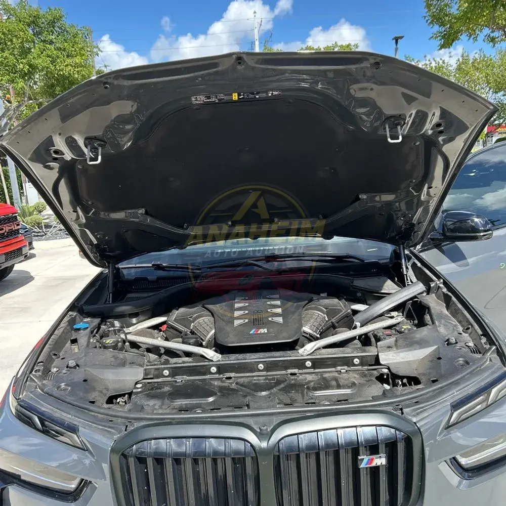 2023 BMW X7 M60i