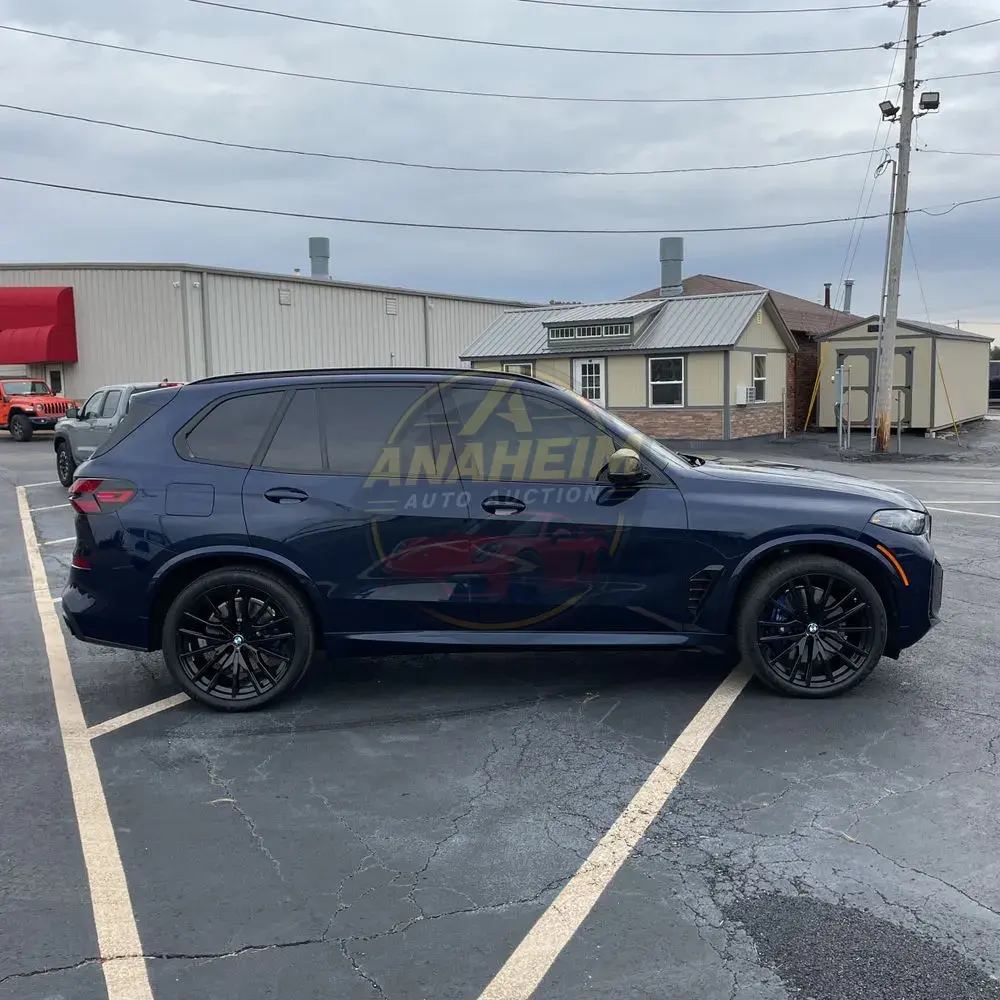 2024 BMW X5 M60i
