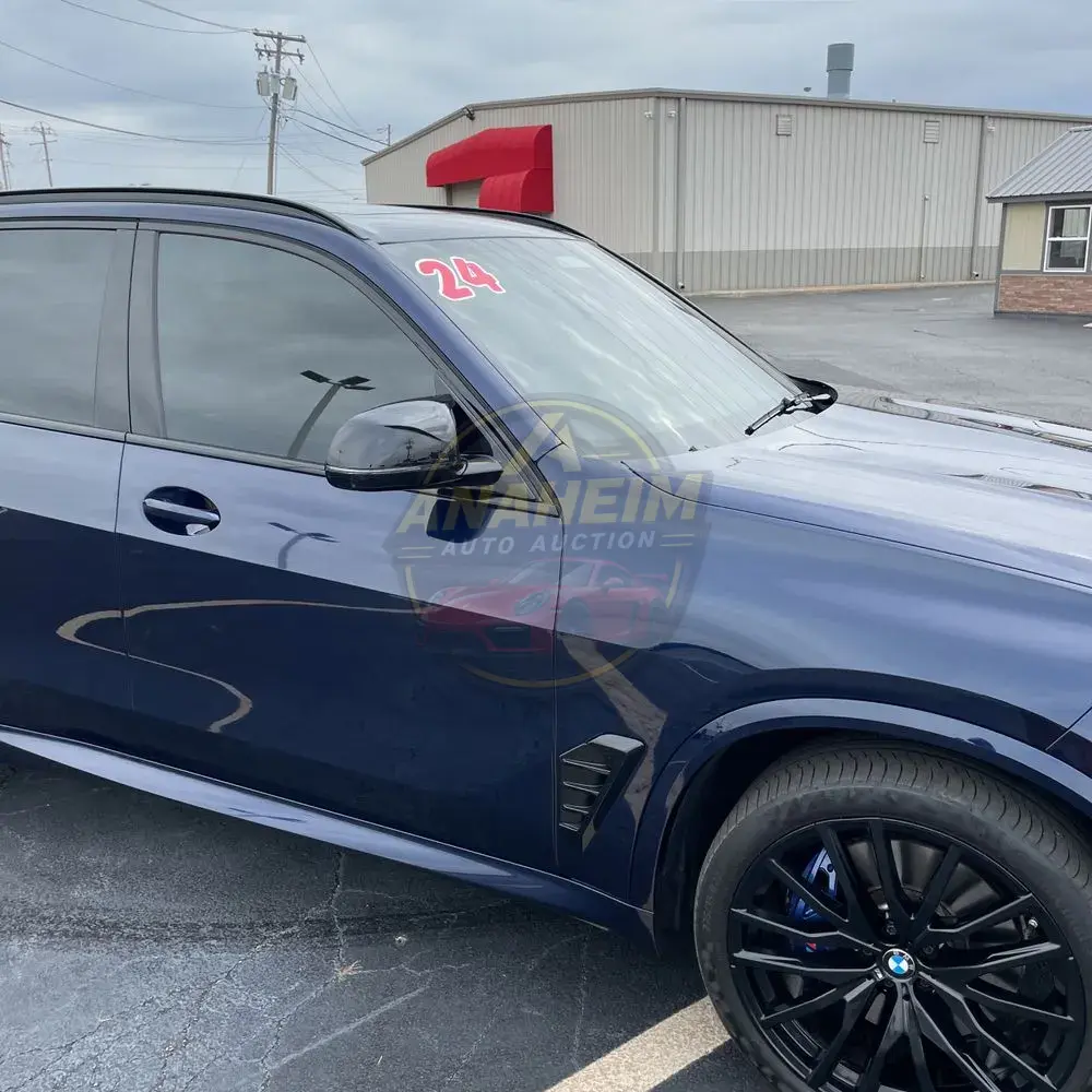 2024 BMW X5 M60i