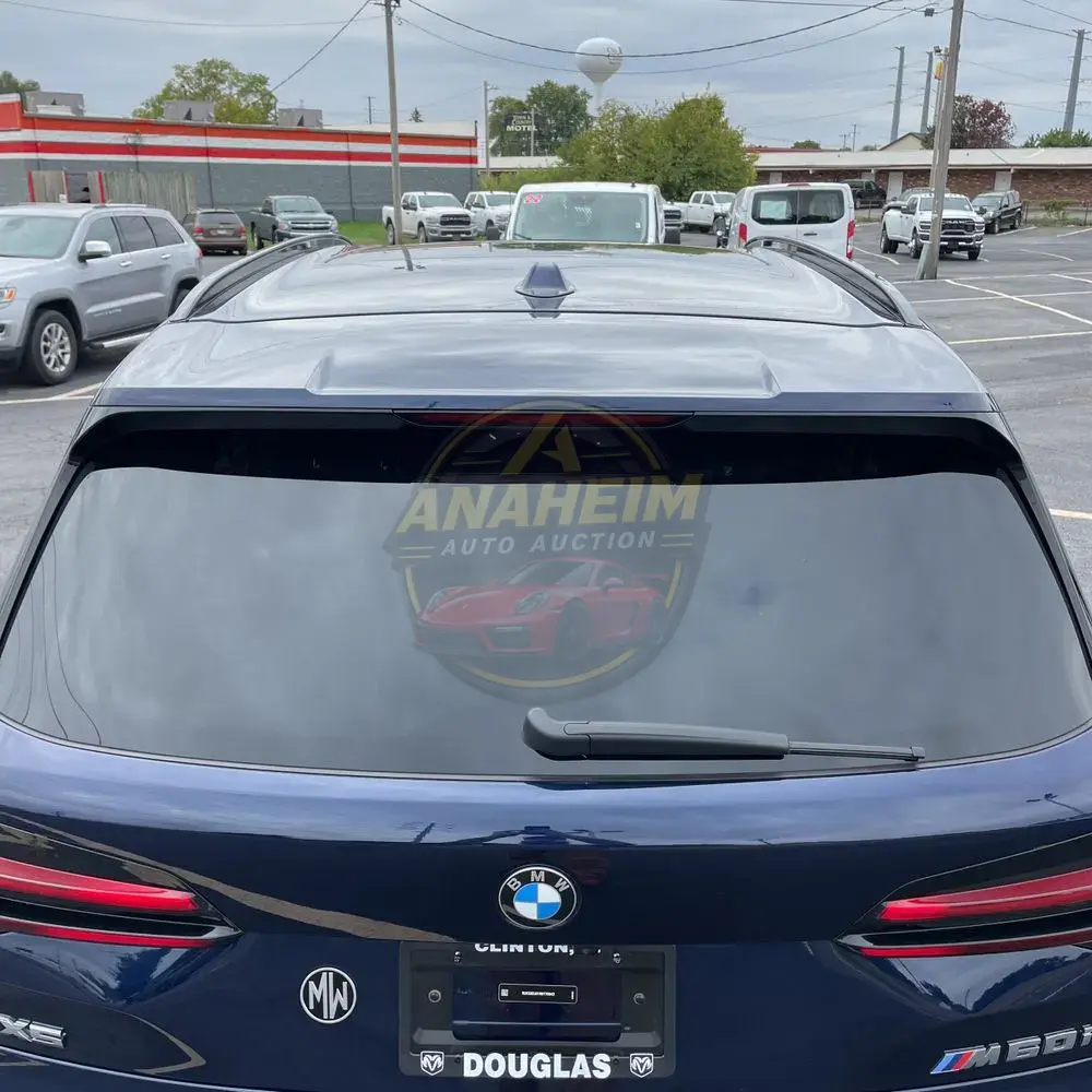 2024 BMW X5 M60i