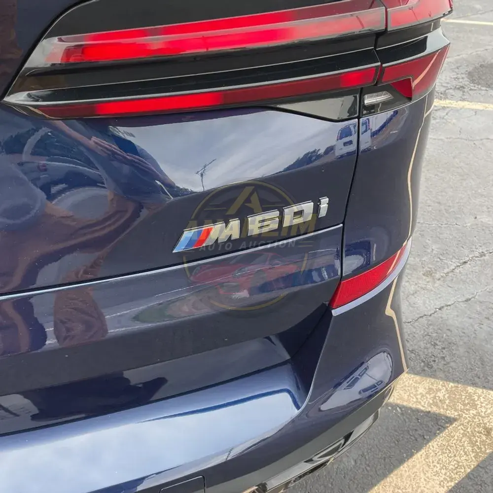 2024 BMW X5 M60i