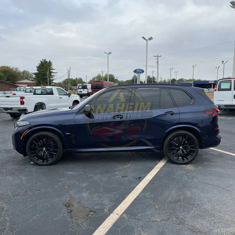 2024 BMW X5 M60i