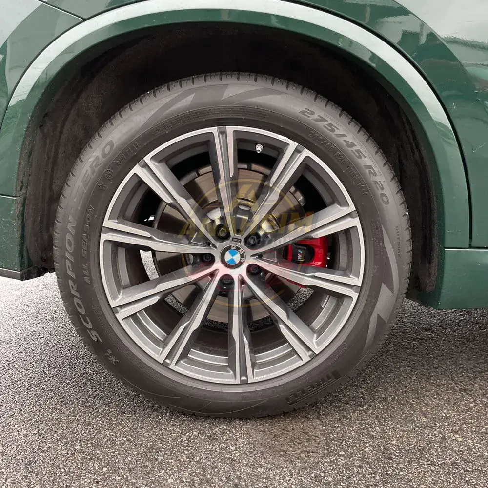 2024 BMW X5 M60i
