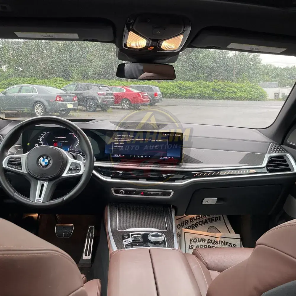 2024 BMW X5 M60i