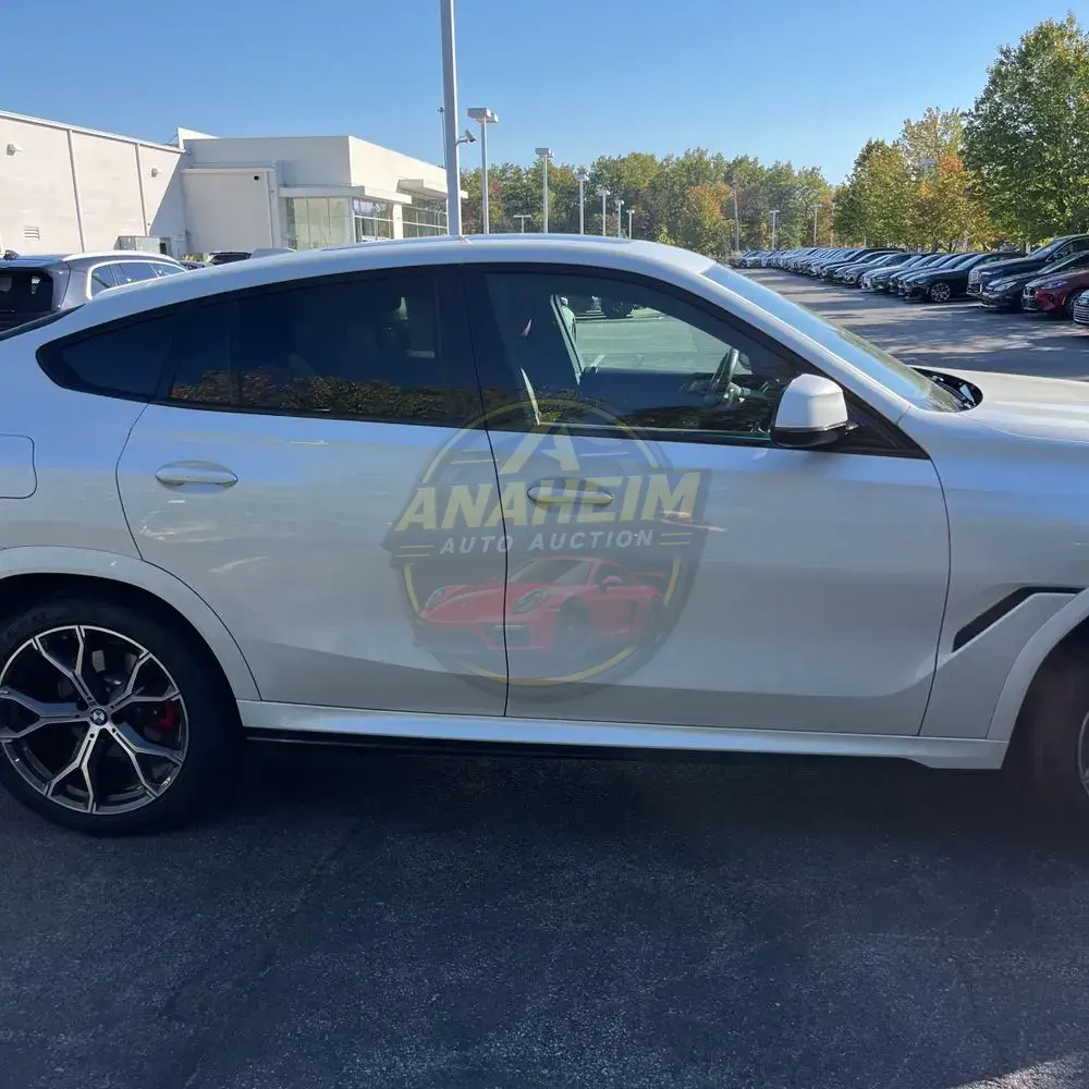 2024 BMW X6 XDrive40i