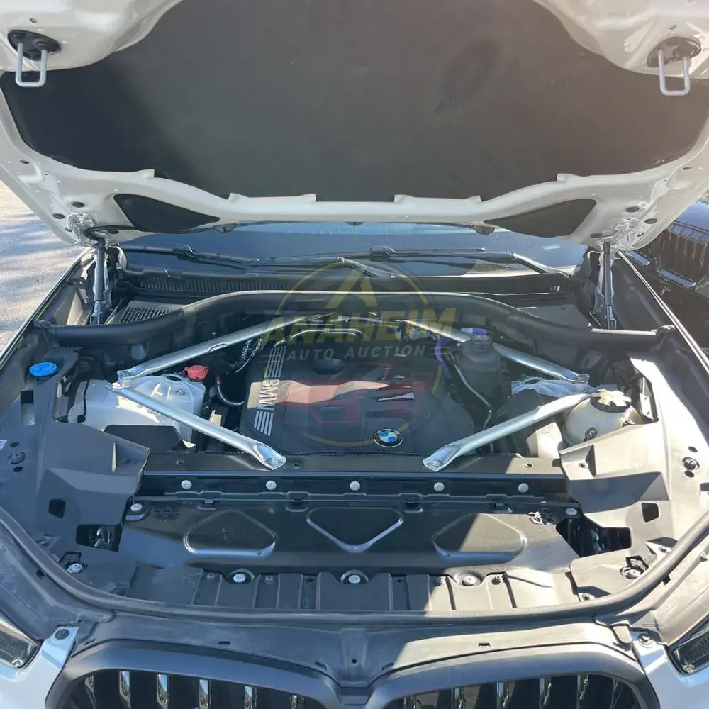 2024 BMW X6 XDrive40i