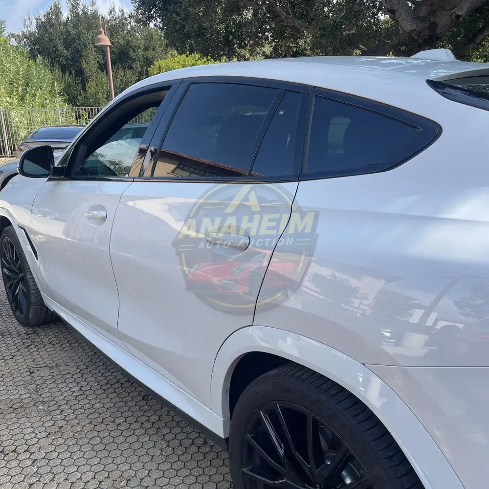 2024 BMW X6 XDrive40i