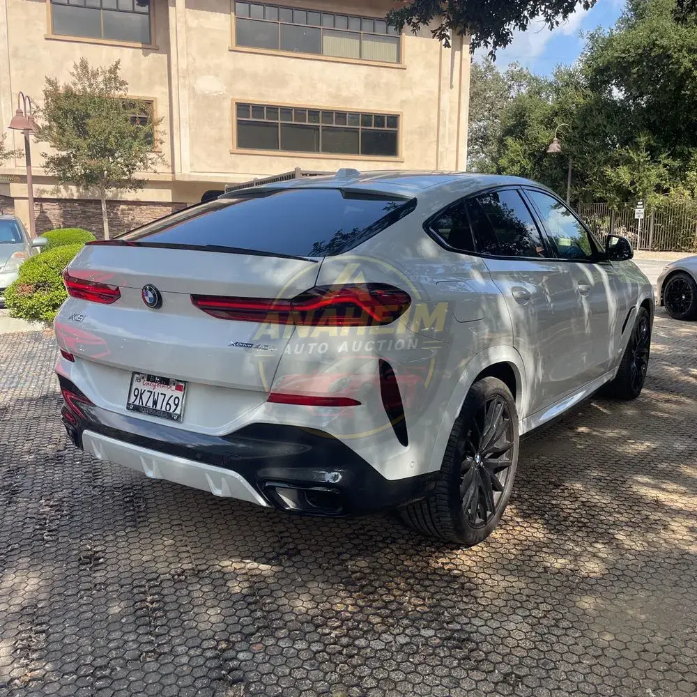 2024 BMW X6 XDrive40i