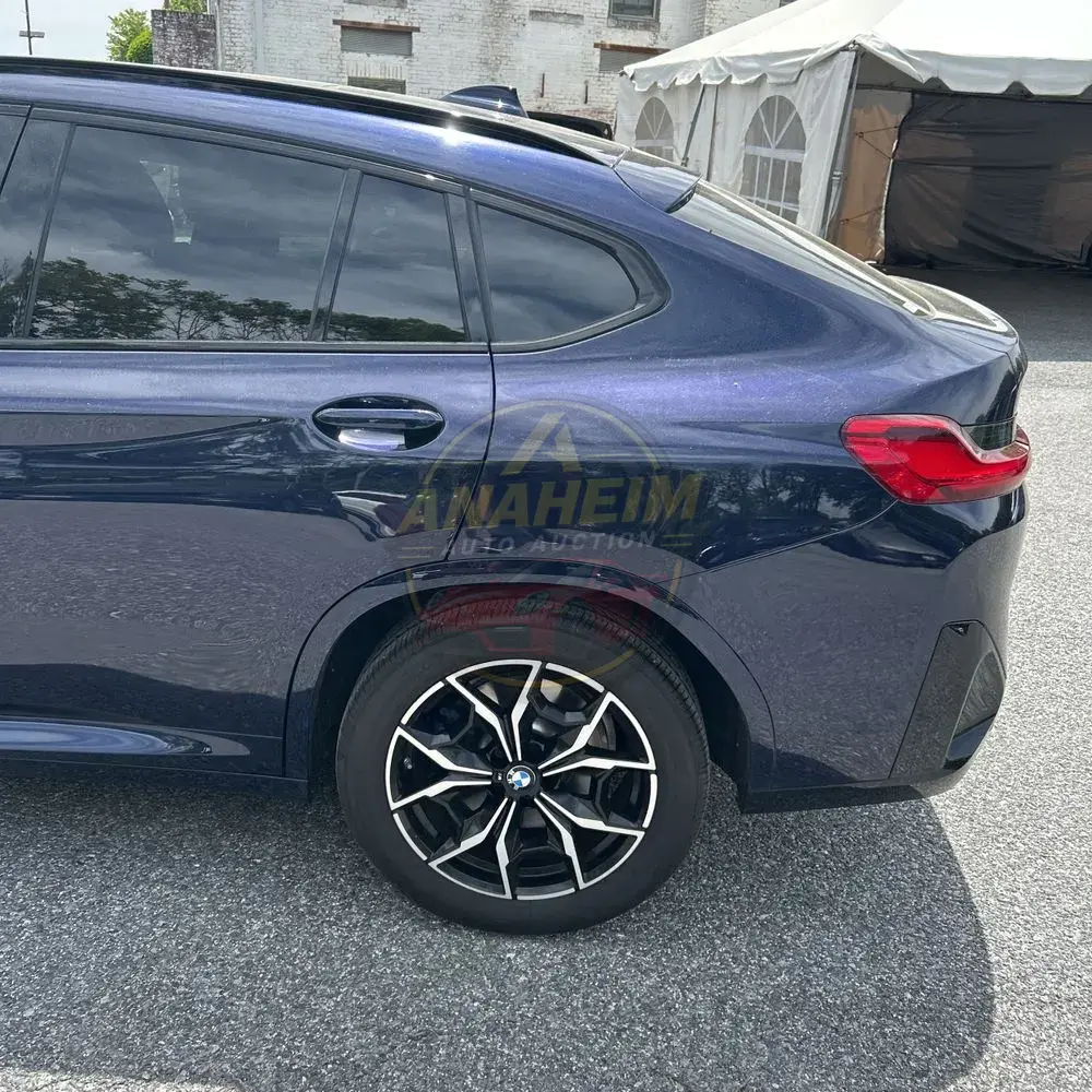 2023 BMW X4 M40i