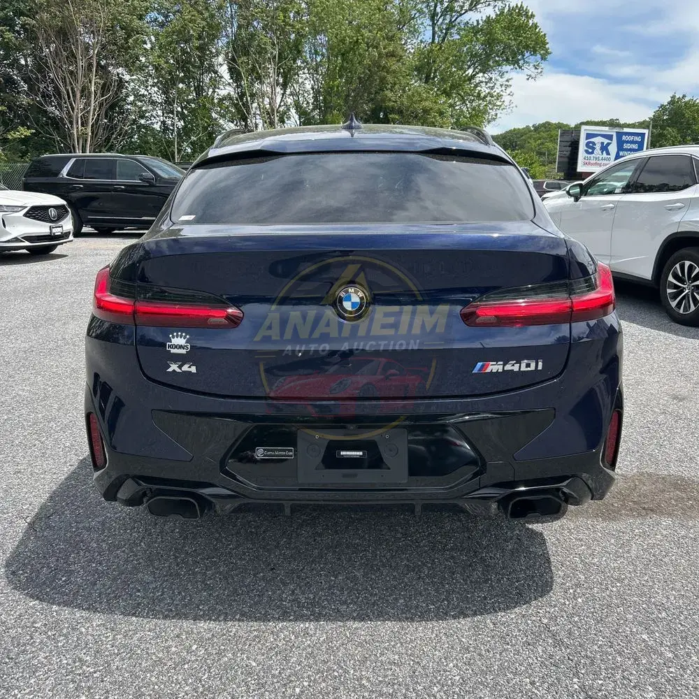 2023 BMW X4 M40i
