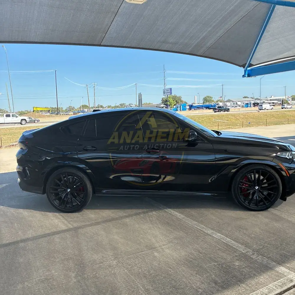 2025 BMW X6 M60i xDrive