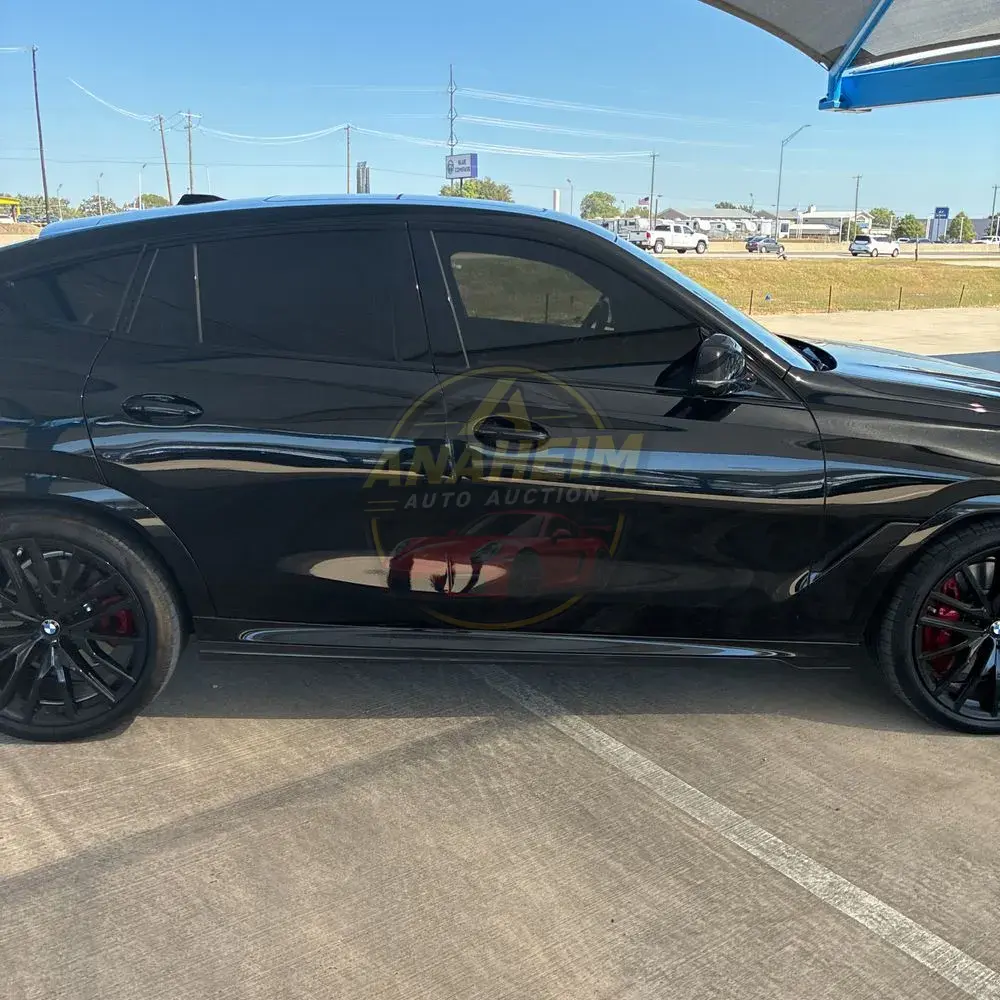 2025 BMW X6 M60i xDrive