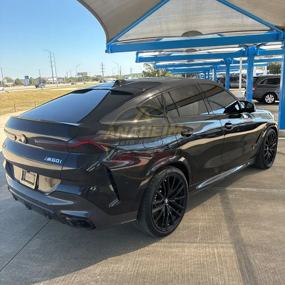 2025 BMW X6 M60i xDrive