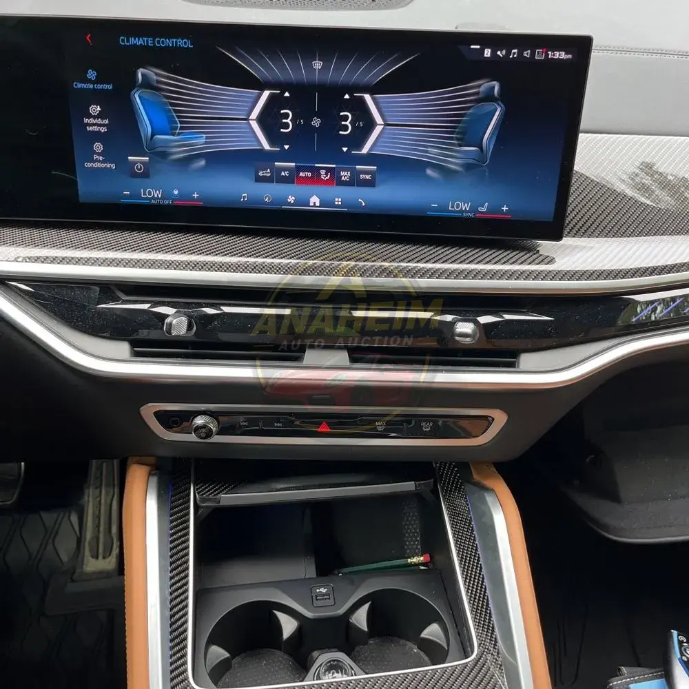 2024 BMW X6 M60i