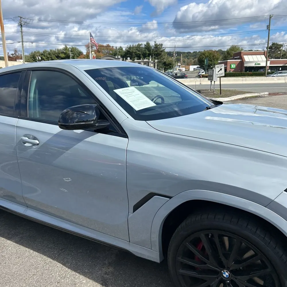 2025 BMW X6 M60i xDrive