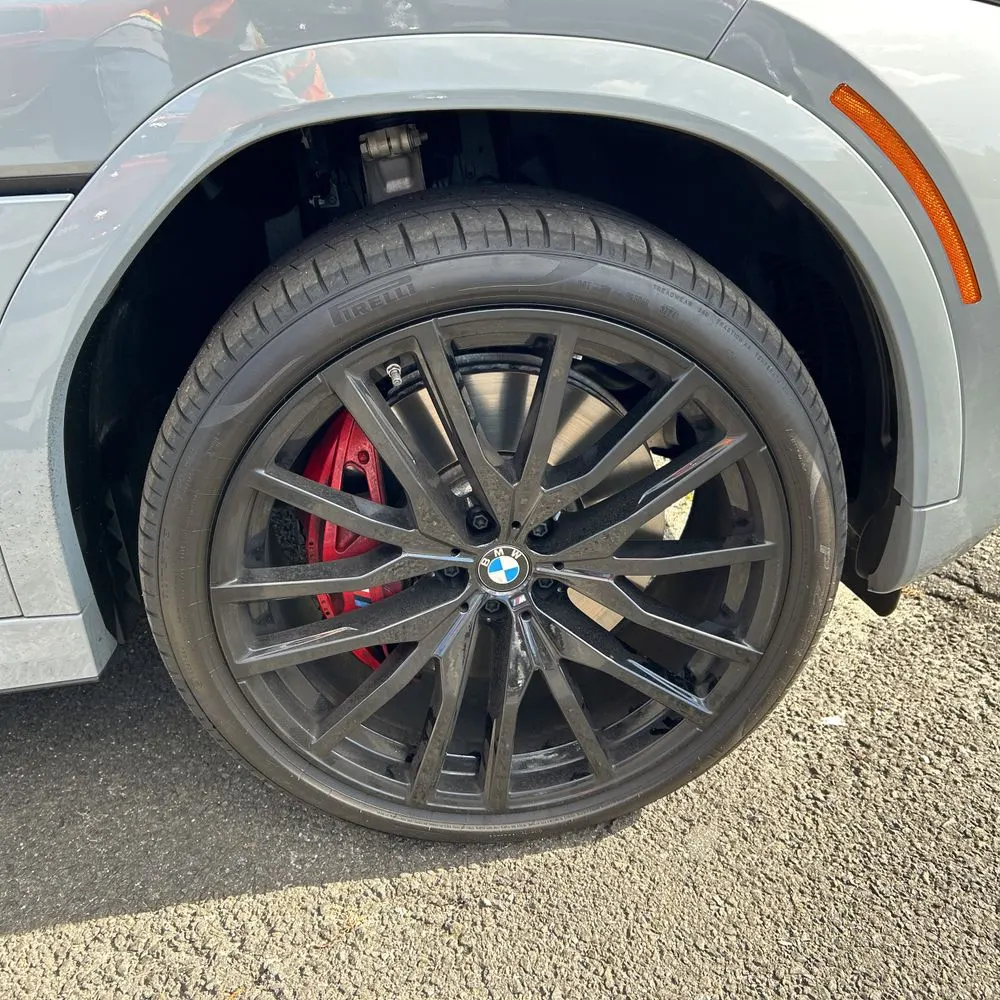 2025 BMW X6 M60i xDrive