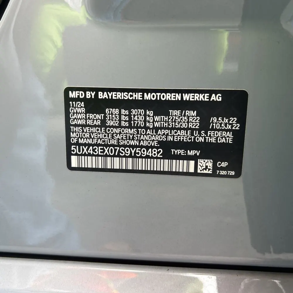 2025 BMW X6 M60i xDrive
