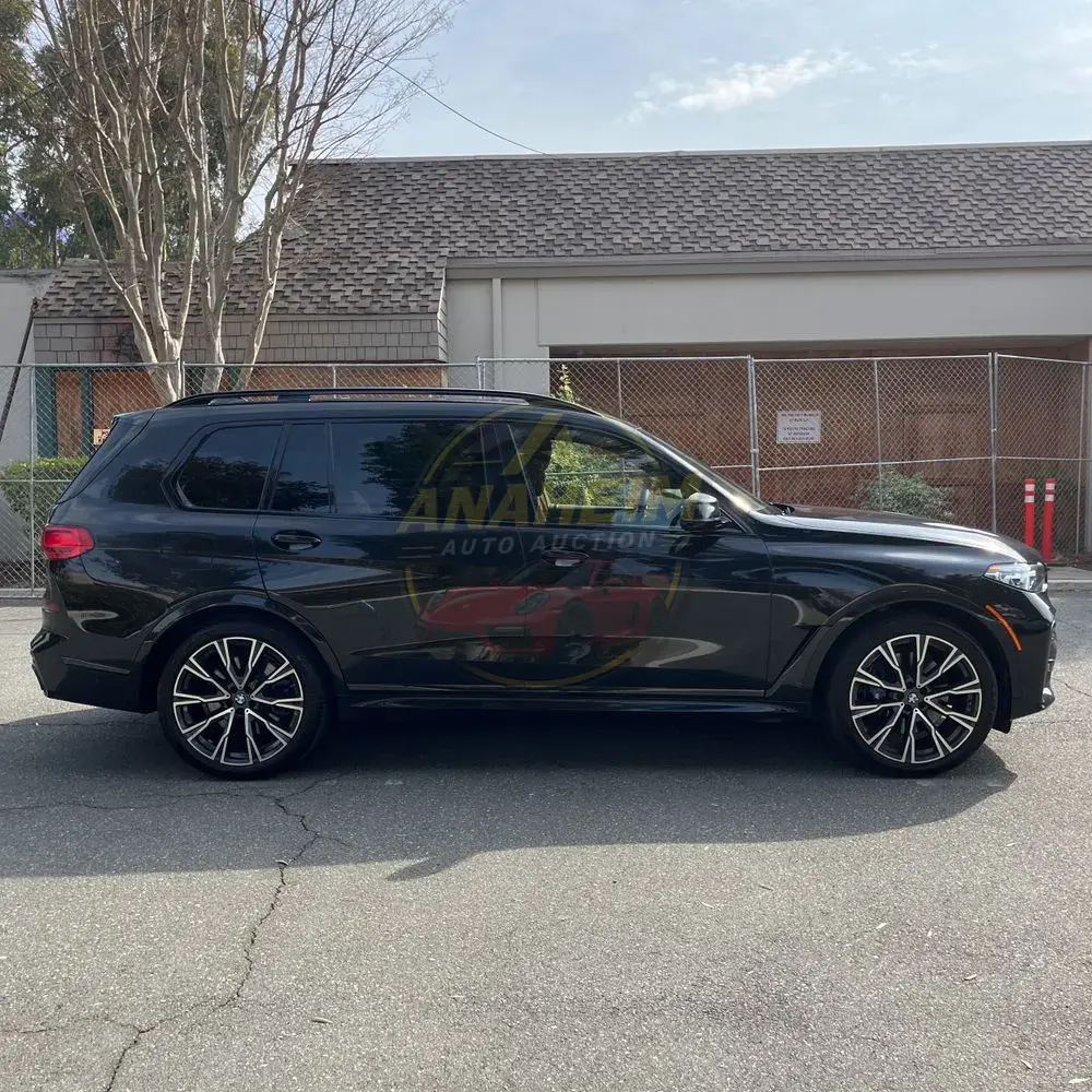 2020 BMW X7 M50i