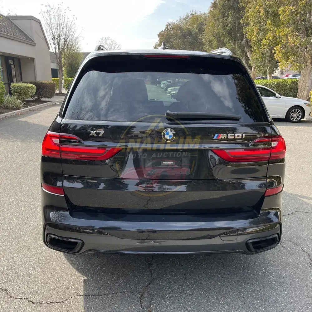 2020 BMW X7 M50i