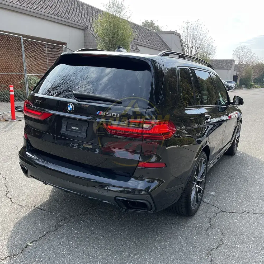 2020 BMW X7 M50i