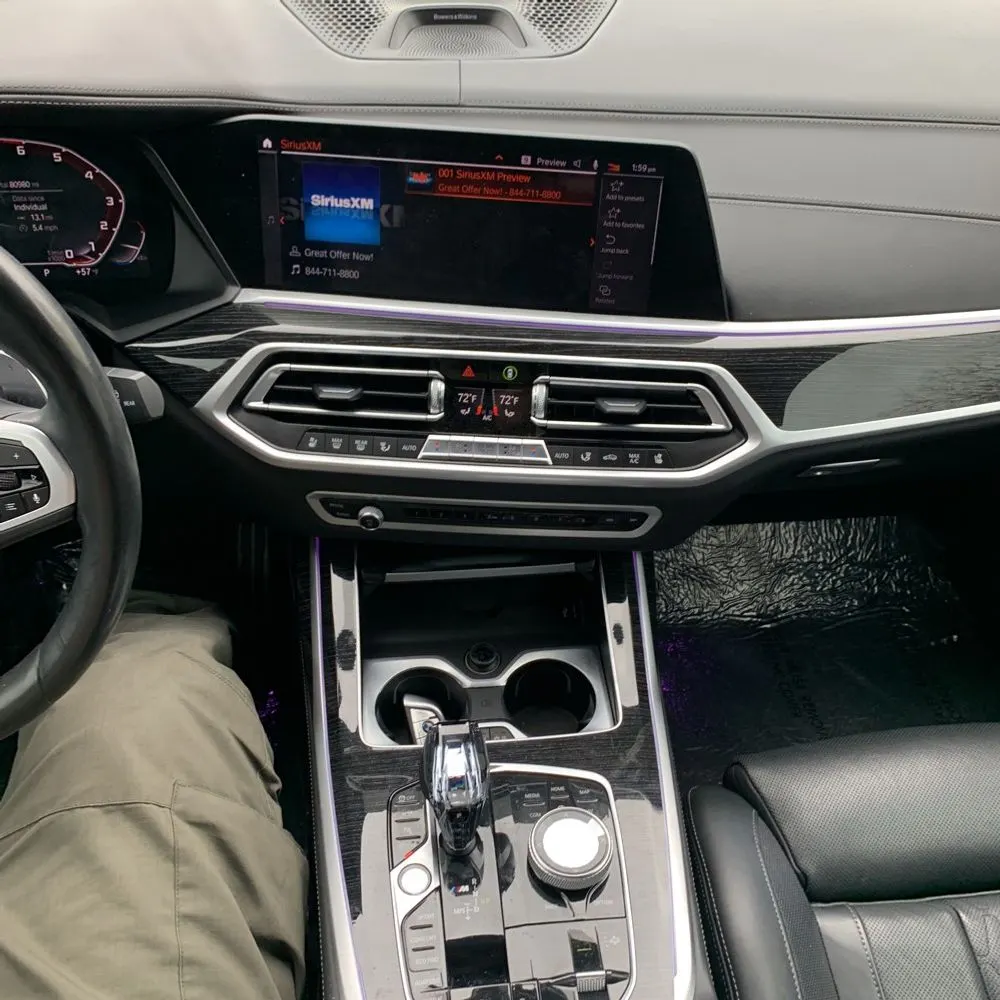2021 BMW X7 M50i