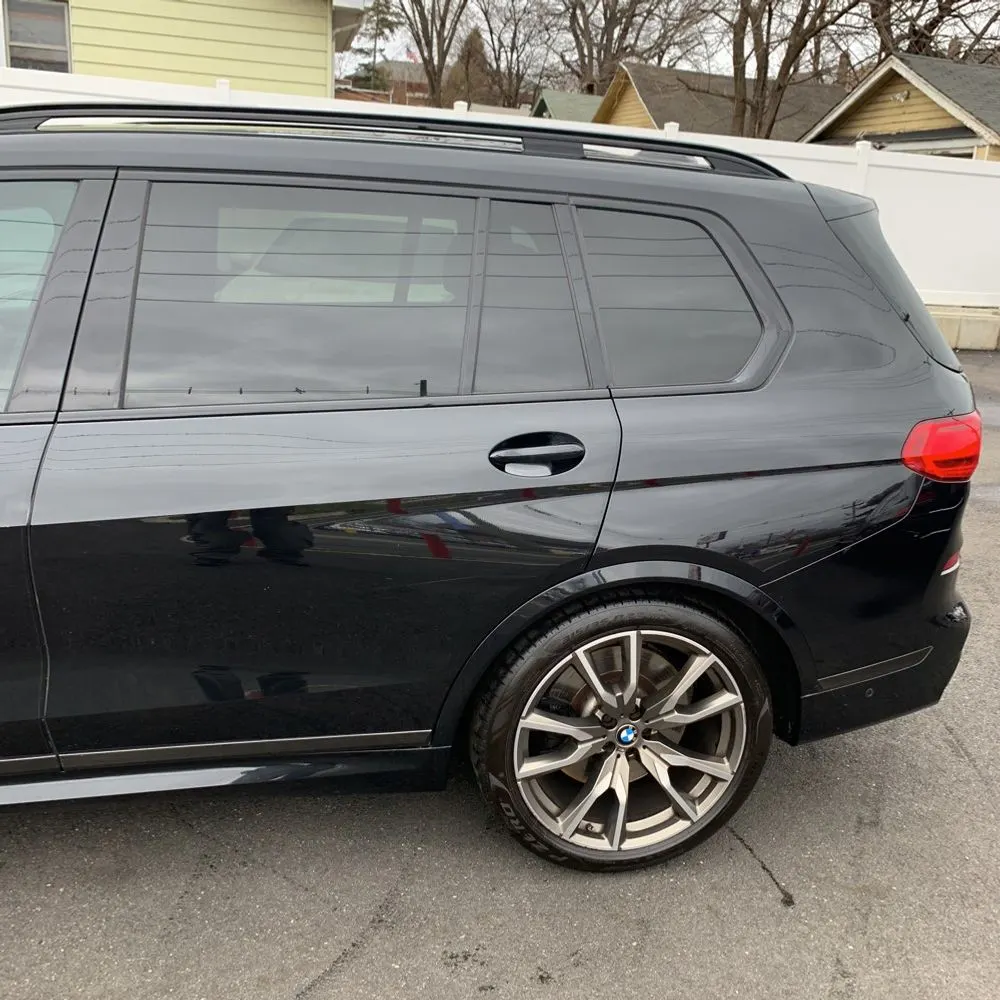 2021 BMW X7 M50i