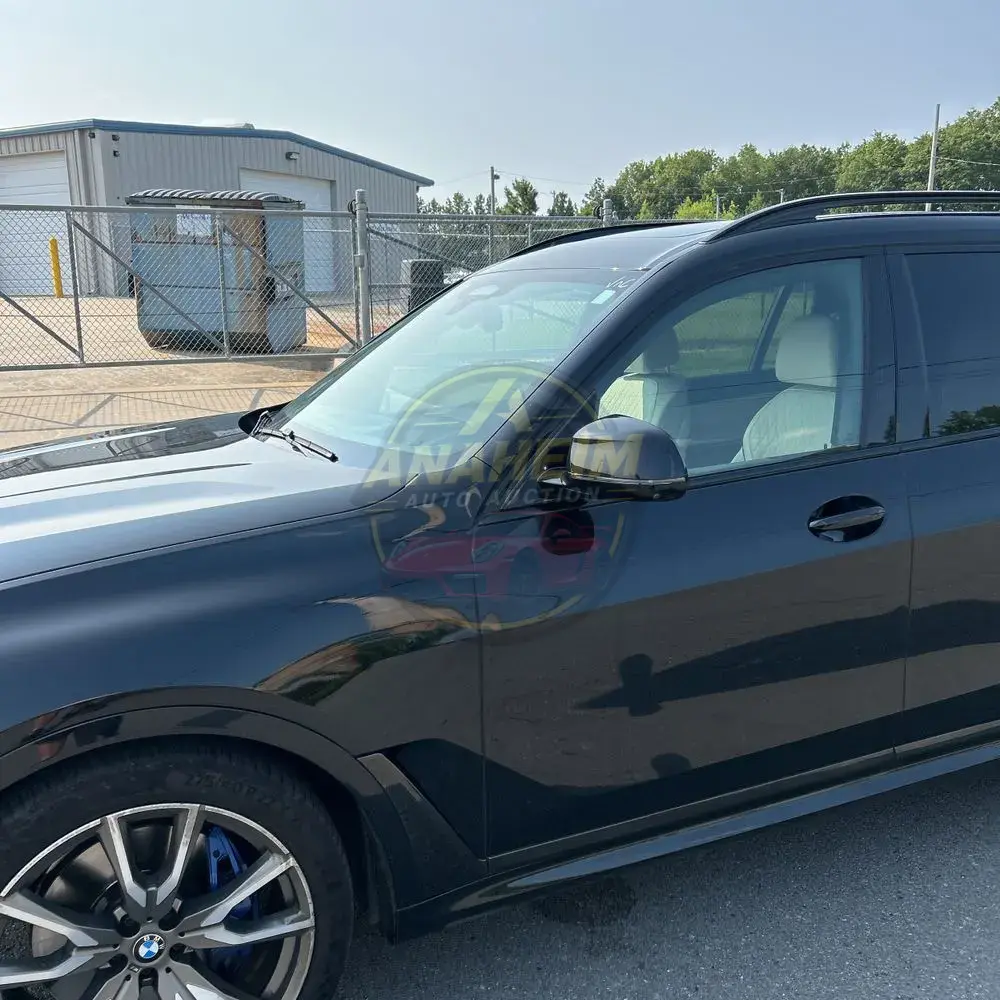 2021 BMW X7 M50i