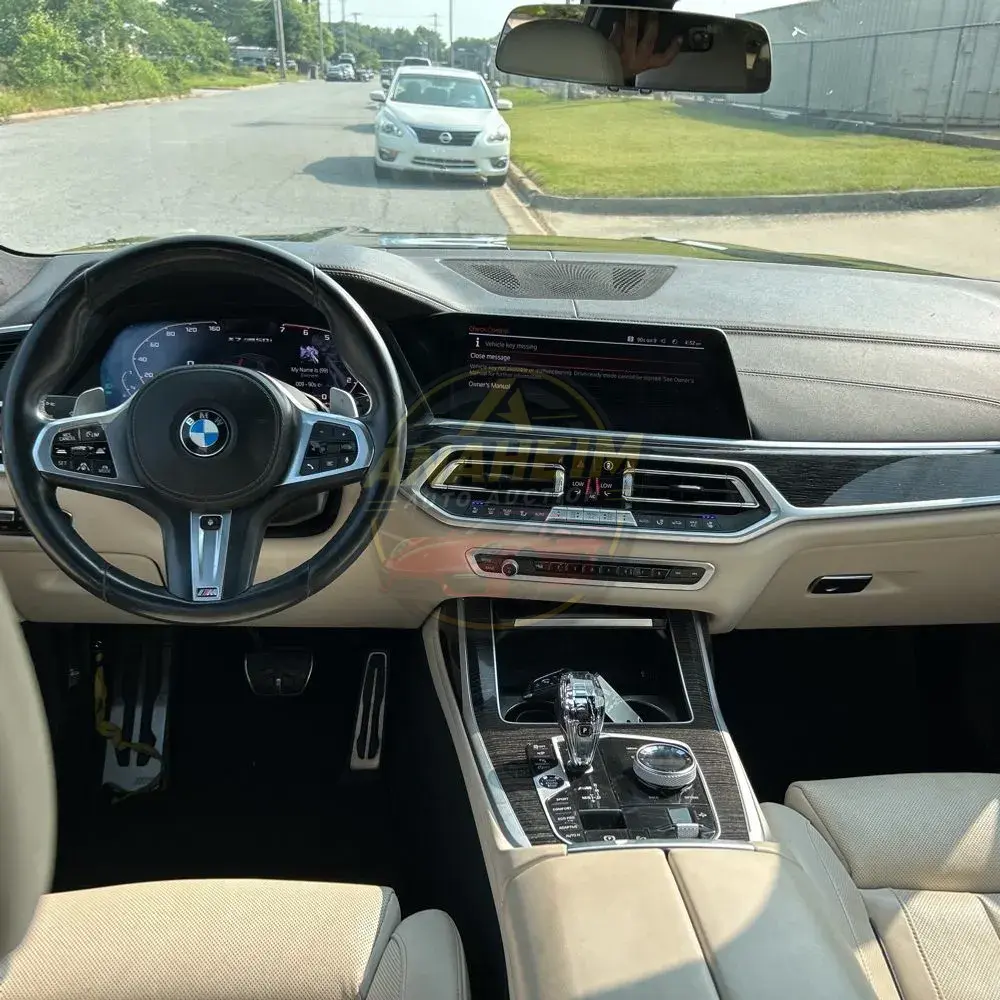 2021 BMW X7 M50i