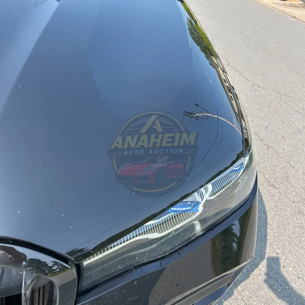 2021 BMW X7 M50i