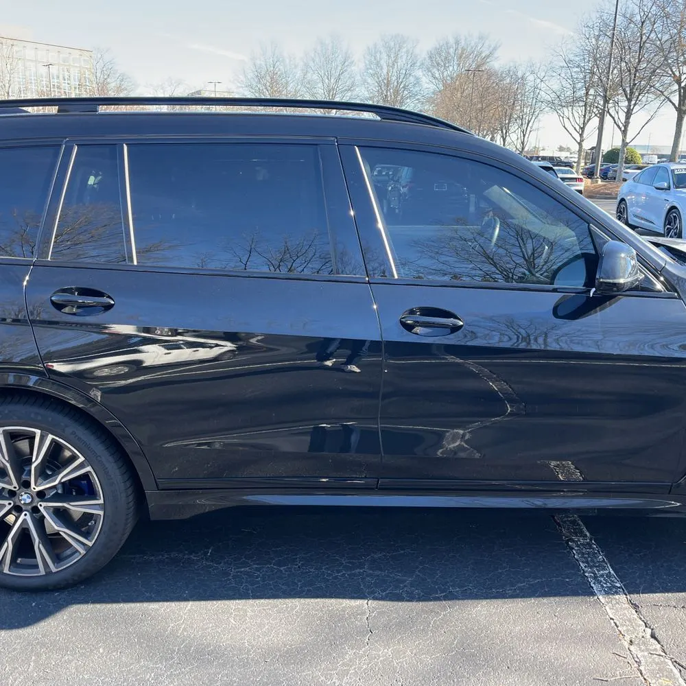 2022 BMW X7 M50i