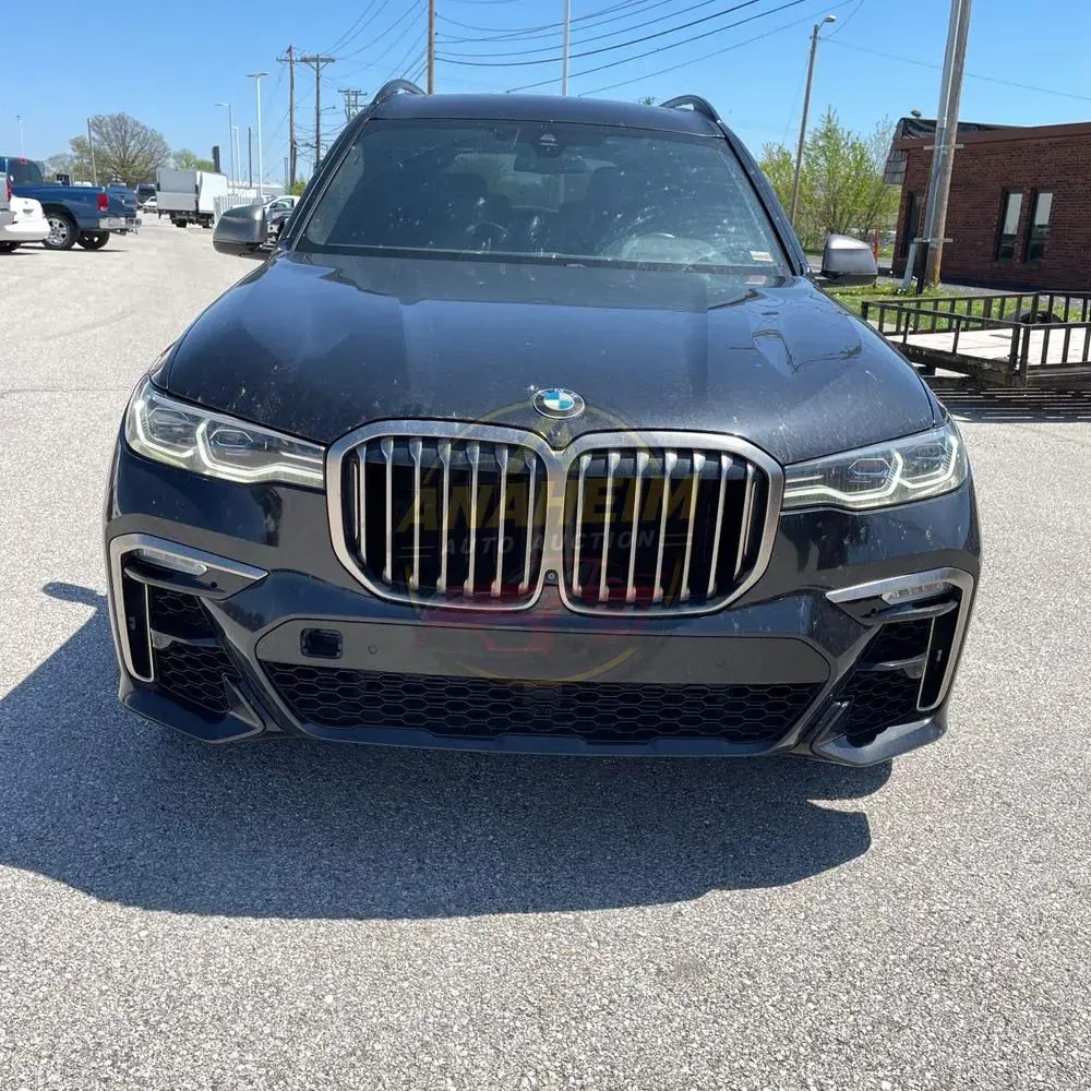 2021 BMW X7 M50i