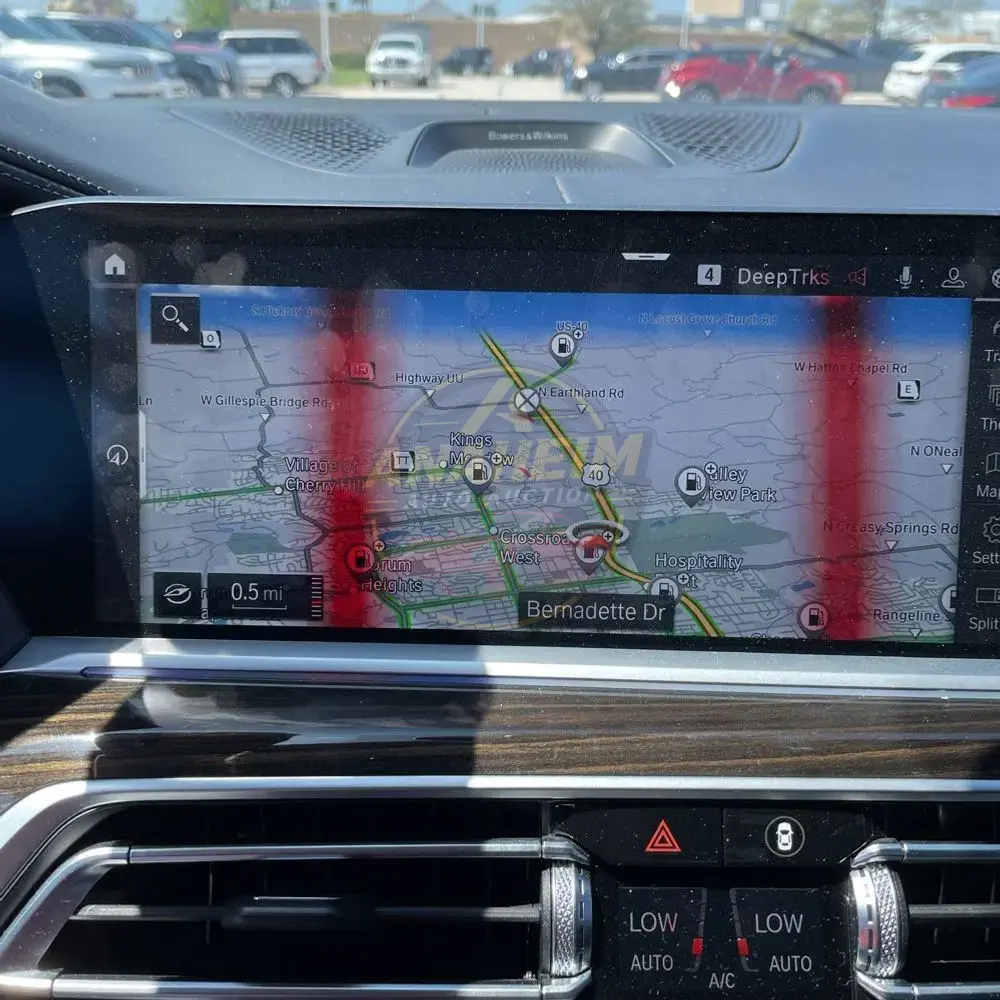 2021 BMW X7 M50i