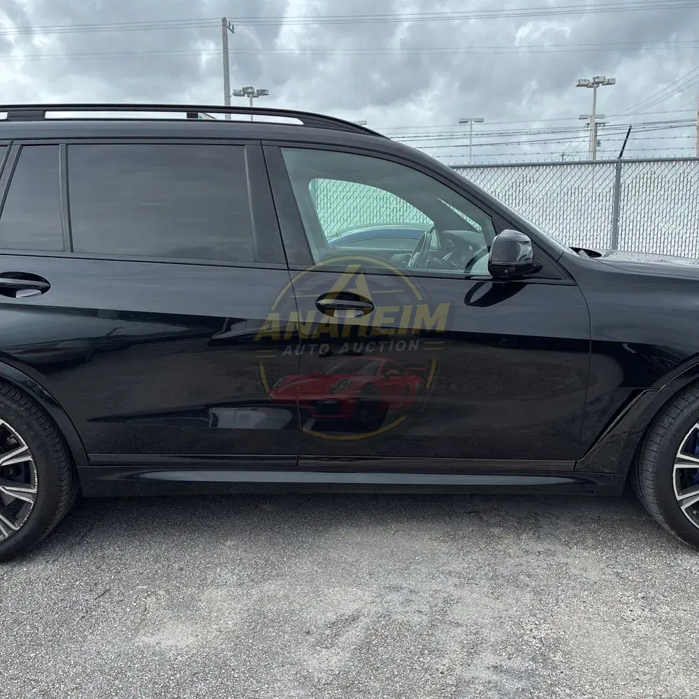 2020 BMW X7 M50i
