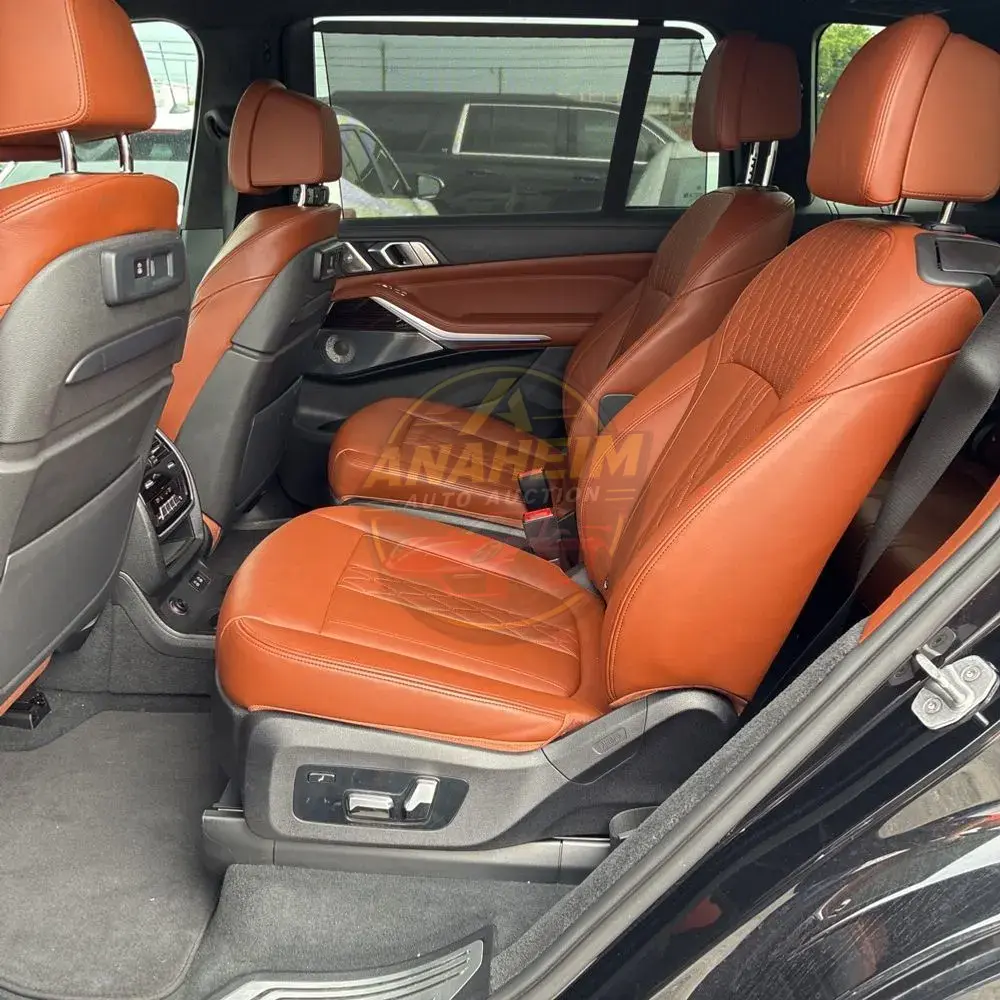 2020 BMW X7 M50i