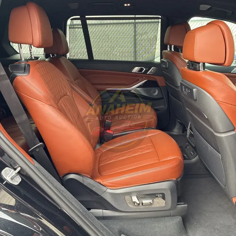 2020 BMW X7 M50i