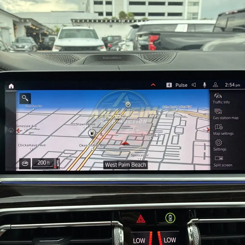 2020 BMW X7 M50i